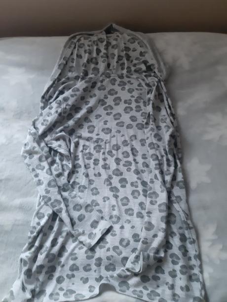 Svetrík pre slečnu, h&m,146