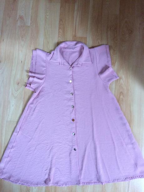 Ľahké šaty do a, m