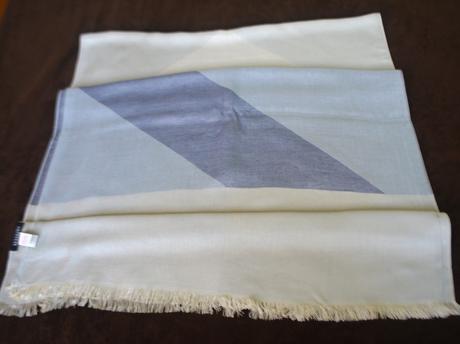 Šál reserved, reserved