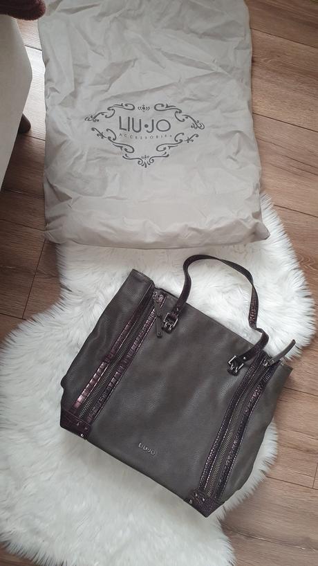 Kabelka liu jo, liu jo