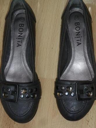 Topanky s krystalmi, 37