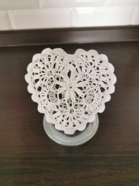 Háčkované srdiečko 3d, 