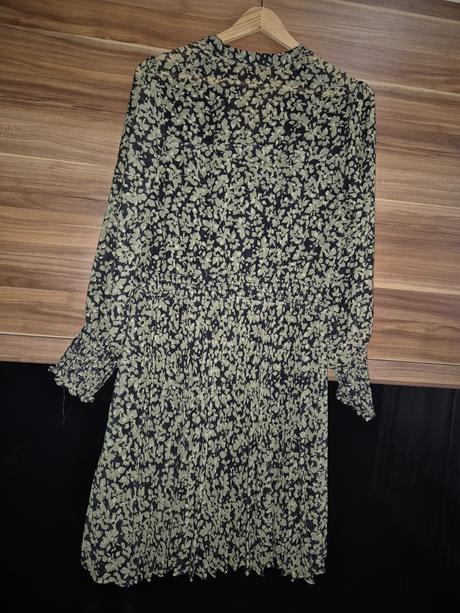 Reserved saty, reserved,m