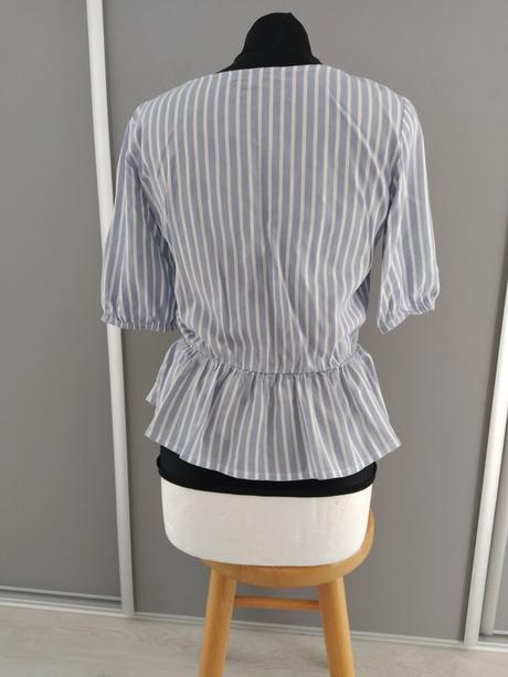 Blúzka s volánom zn.about tou. veľ.xs, 34