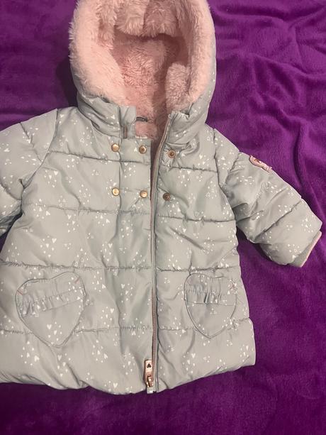 Dievcenska bunda, 68