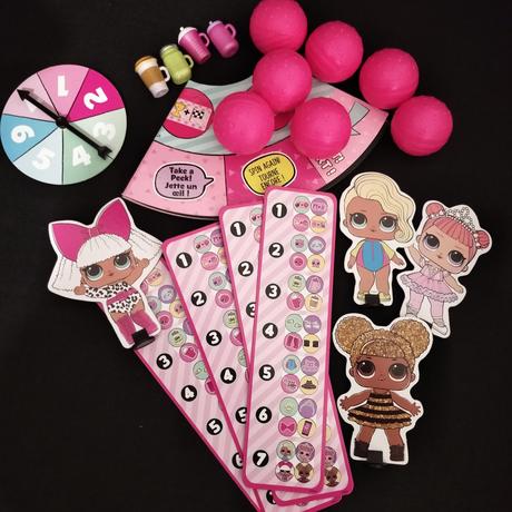 Spoločenská hra lol surprise.,