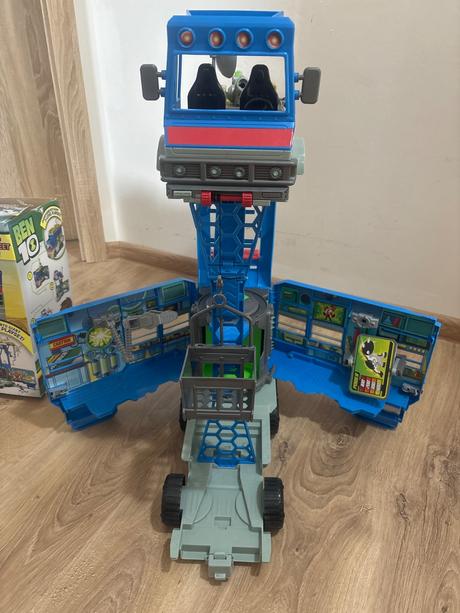 Rozkladacie auto ben10, 