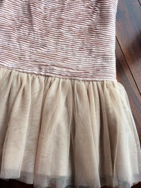 Slávnostne saty next, next,104