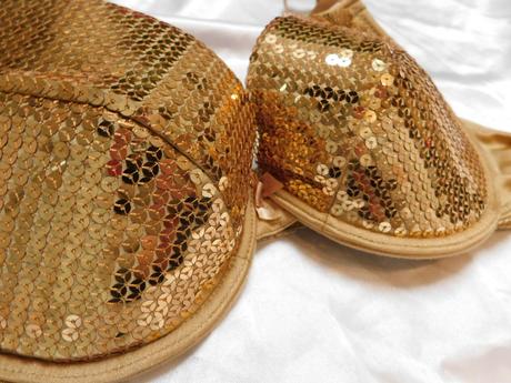 Kvalitná zlata podprsenka, 85b