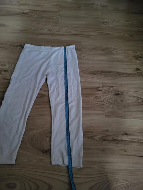 Trojštvrťové legíny, s