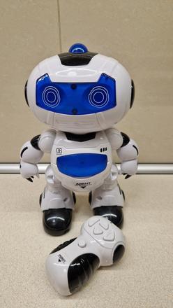 Robot na diaľkové ovládanie,