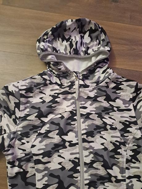 Mikina authority, authority,s