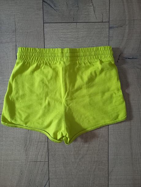Neonove kratasy benetton, benetton,134