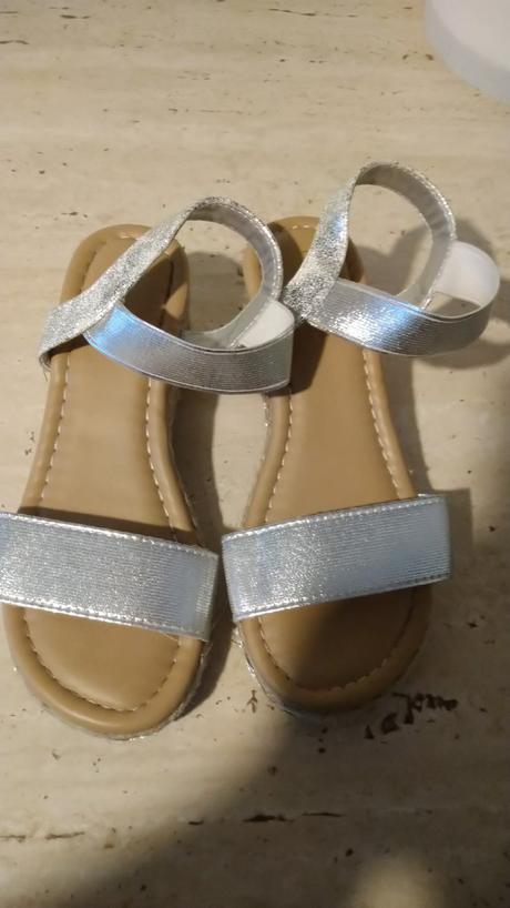 Strieborné sandále č31, deichmann,31