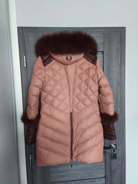 Zimna paperova bunda s pravou kozusinou, m