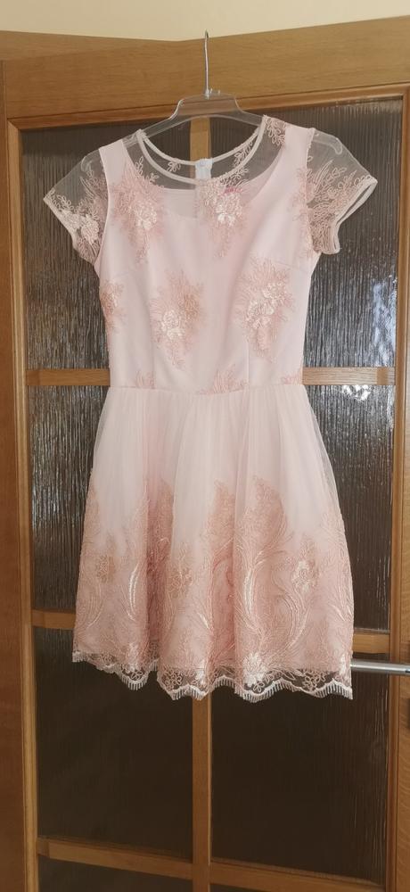 Spoločenské šaty, 36