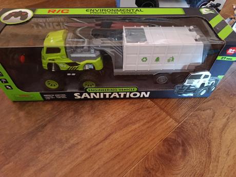 Auto na diaľkové ovládanie, 