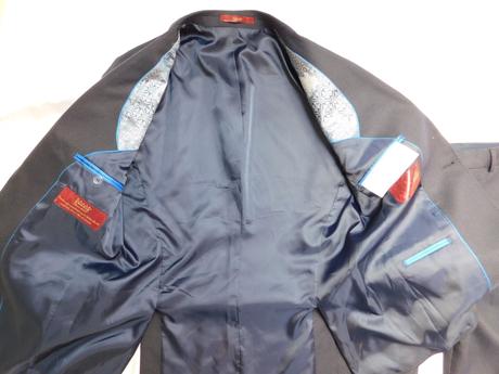 Luxusný pánsky oblek tmavomodrej farby, m