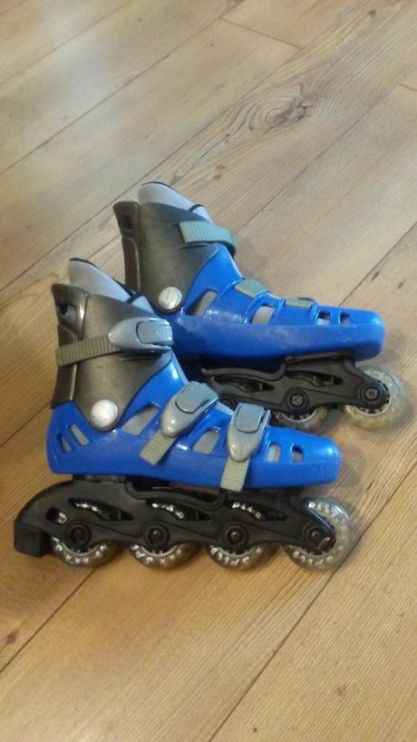 Kolieskové korčule, 32