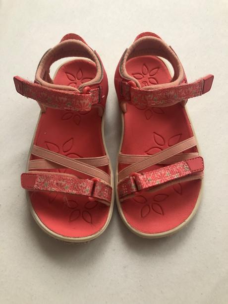 Sandalky keen 27/28, keen,27