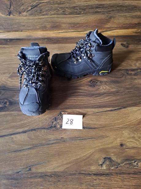 Turistické mierne zateplene, 28