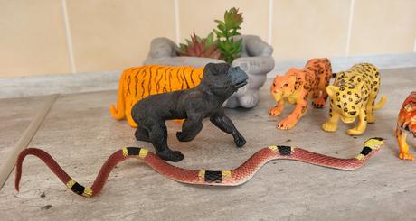 Safari s king kongom - väčšie veľkosti, 