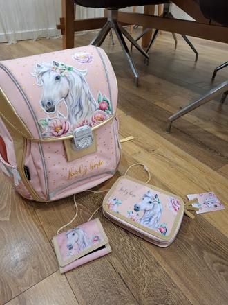 Set so školskou taškou oxybag,