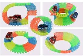 Magic tracks autodráha 2 sady + 2 autá,