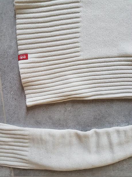 Predám sveter zn.esprit v smotanovej farbe, esprit,xs