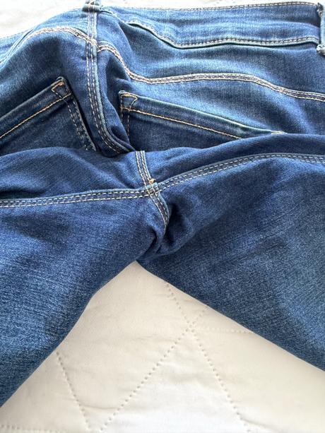 Tmavomodré elastické skinny rifle, new yorker,30