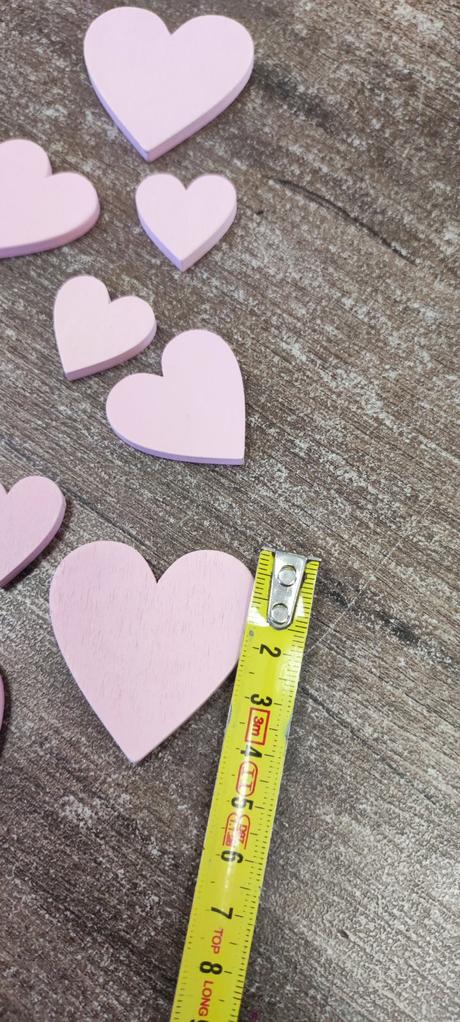 Drevené ružové srdiečka 12ks,