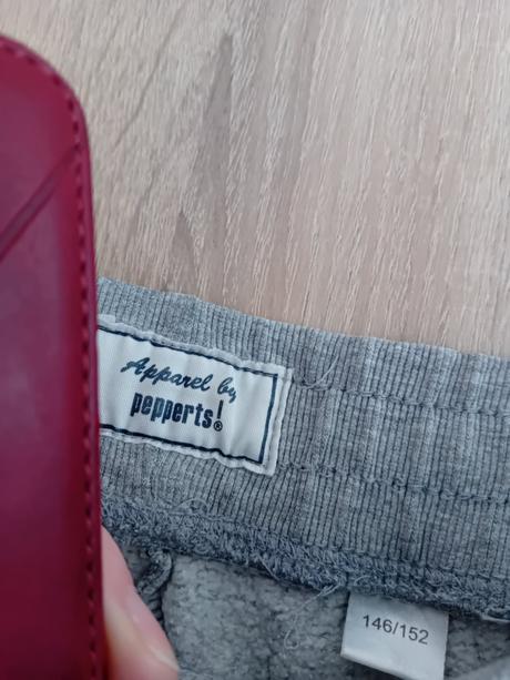 Tepláky, pepperts,146