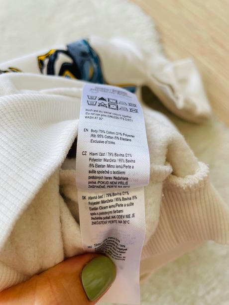 Biela mikina s kapucnou dinosaury, f&f,98