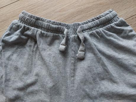 Tenké teplakové kraťasy veľ. 146-152, pepperts,146