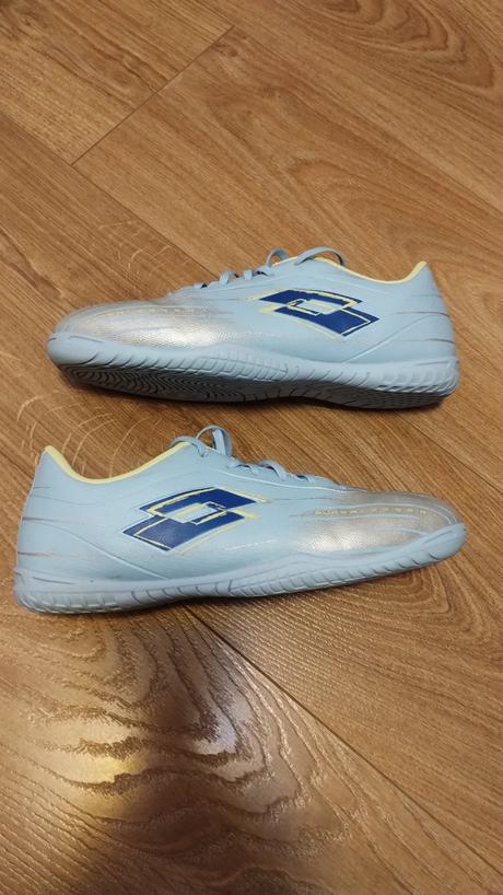 Halové tenisky, lotto,39