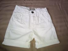 Šortky, zara,110