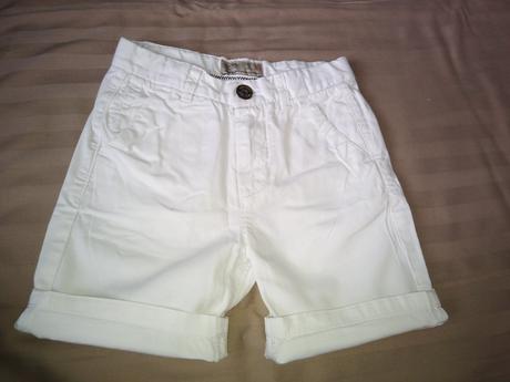 Šortky, zara,110