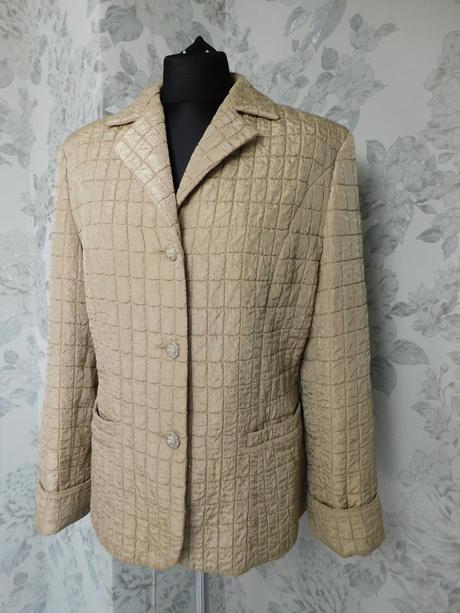 Luxusna prechodna bunda, 40