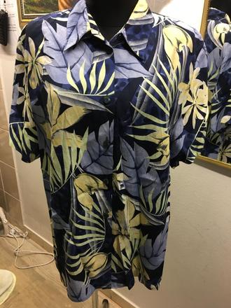 Kvetovaná blúzka, c&a,46