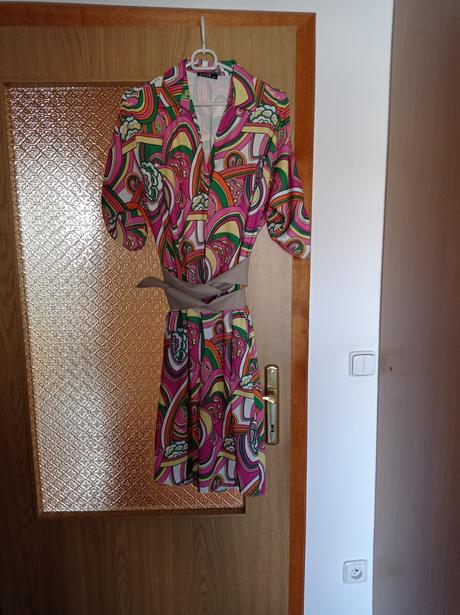 Dámske šaty 40, 40