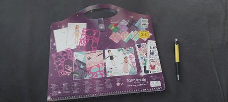 Top models aktivity book - pracovny zosit, 