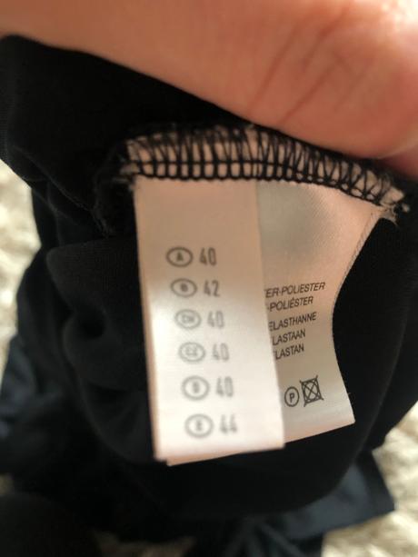 Tricko, clockhouse,40