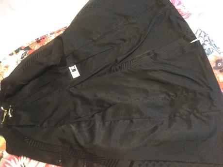 Just cavalli čierny kabat it42+ parfem zadarmo, m