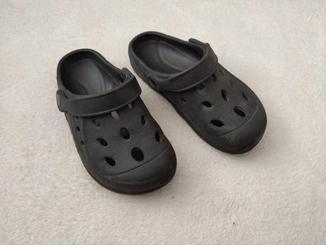 Šlapky- kroksy, 33