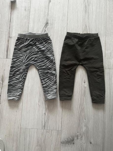 Pohodlné tepláčiky, next,92