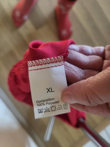 Nova cervena "satena" pyzamka na spanie xl, xl