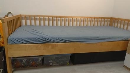 Predám detskú posteľ 160x70, šírka (cm): 70,dĺžka (cm): 160