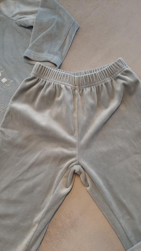 Pyžamo velúrové, reserved,98