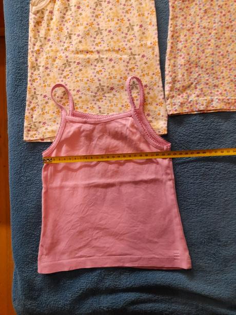 Letné tielka 3 ks spolu, 104