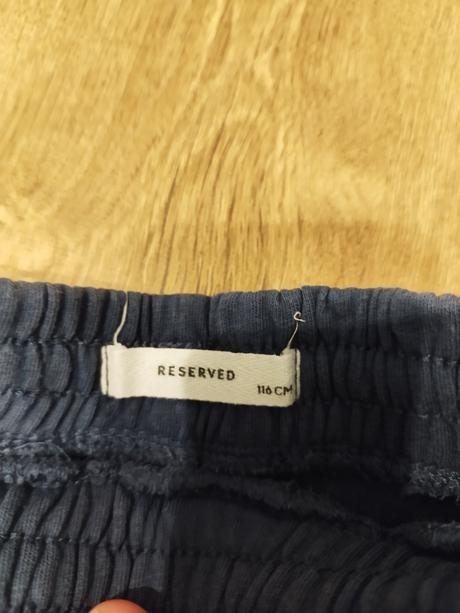 Tepláky zn. reserved v. 116, reserved,116